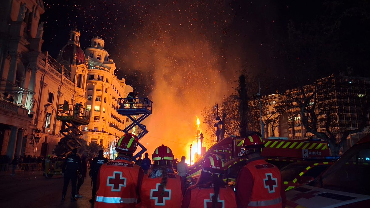 Cruz Roja en Valencia tweet media