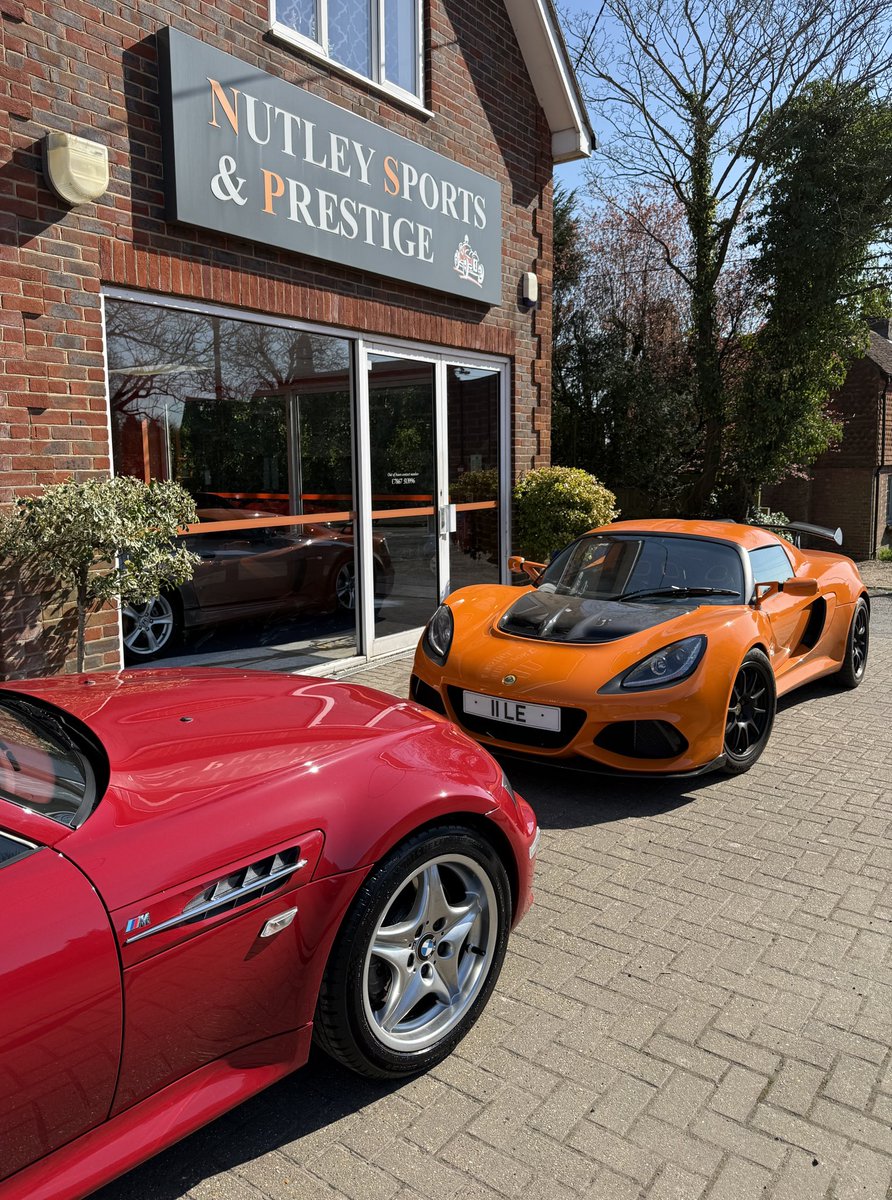 NutleySports's tweet image. #SOLD Collection day for Peter and his stunning Imola Red BMW Z3M Coupe...Thank you for your business and no doubt some fun will be had !

#BMWZ3MCoupe #lotusexige #sportscar #nutleysportsprestige