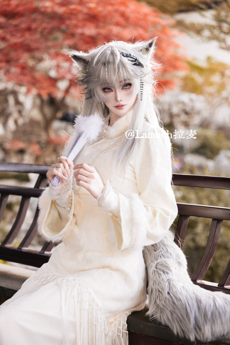 #見つけてくれてありがとう祭開幕
Black or white?
フォローありがとう！
#ラップランド #lappland #arknights #cosplay
