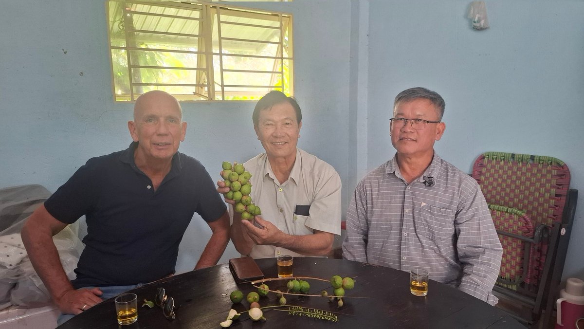 Eric van 't Hoff tweet media