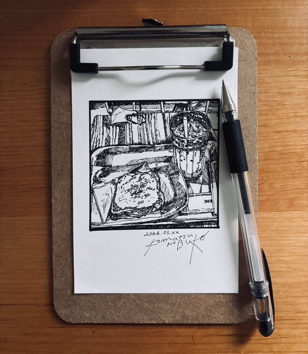 こまつ tweet media