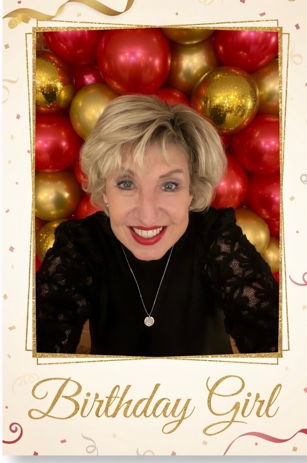 Mystic Queen of Maybe (Jan) & Teddy 🐈⬛ tweet media