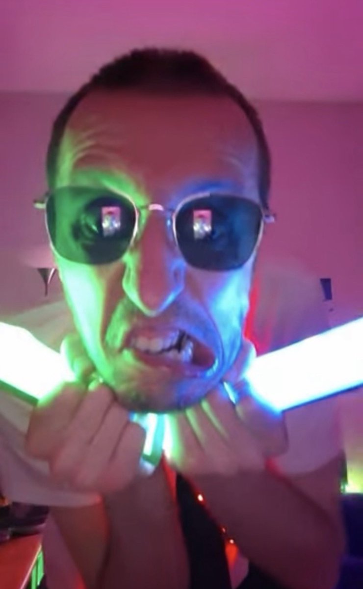 Señor El Maskito tweet media