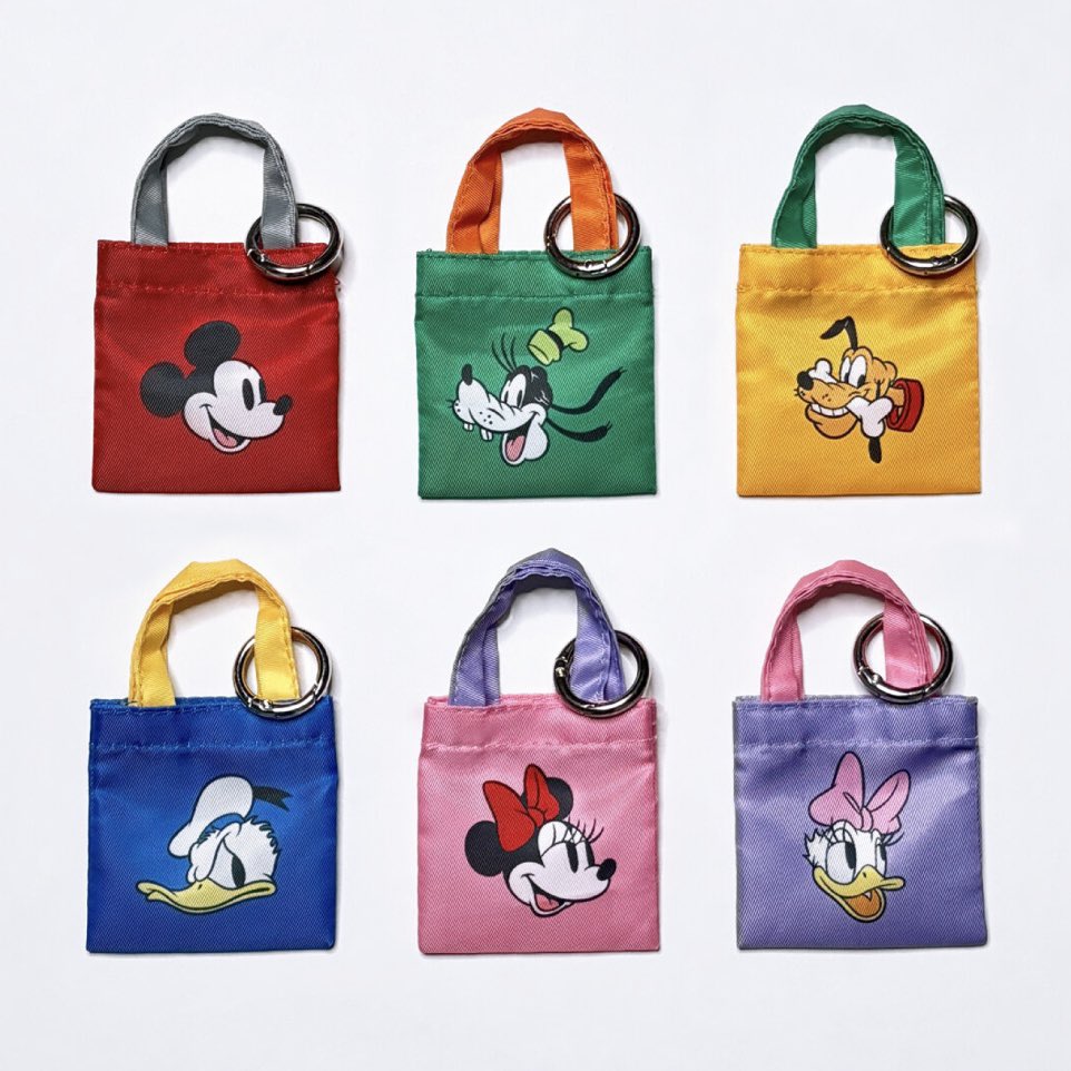 pluto_big5_N's tweet photo. 【交換】ディズニー キャンドゥ CanDo ミニミニバッグ

譲：グーフィー 

求：プルート、ミッキー

郵送交換希望🙏🏻ご相談によって都内手渡し可能です⭕️

難しいと思いますが、よろしくお願いいたします🙇🏻‍♀️ https://t.co/MhQPWsP8Mj