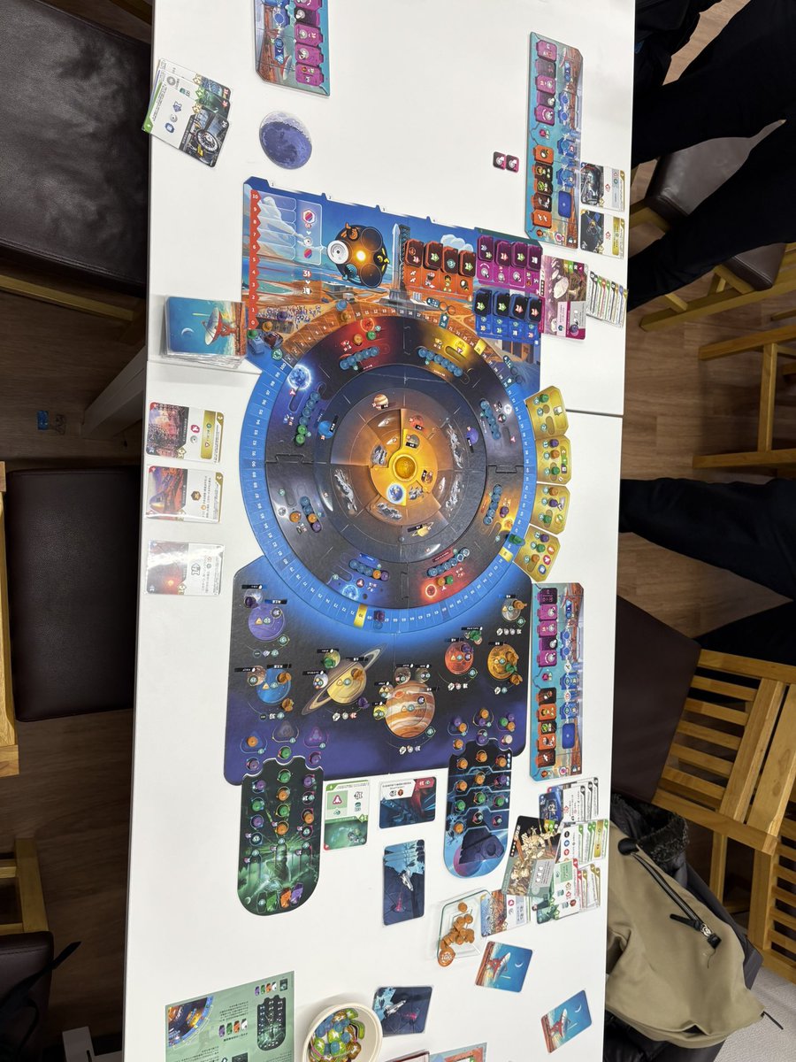 ボードゲームショップとど tweet media