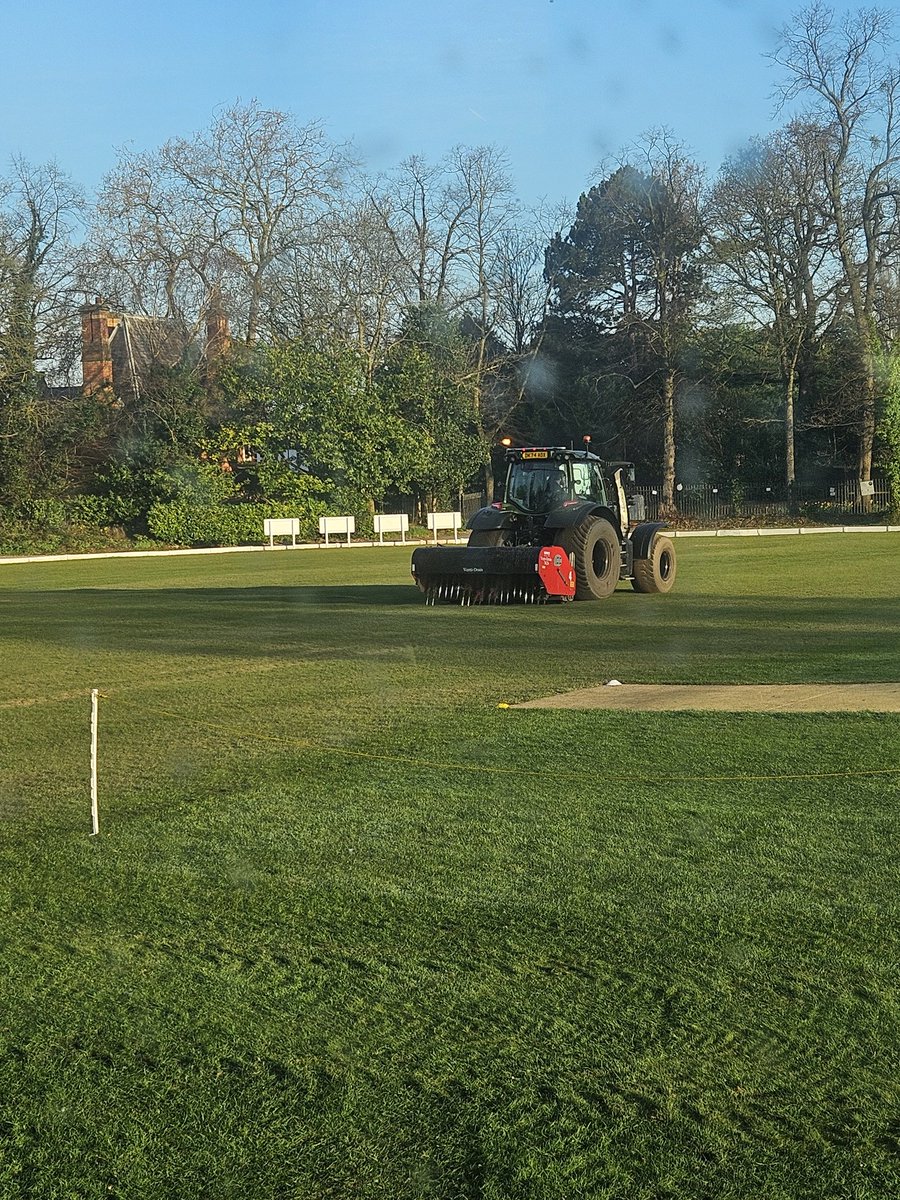 Norman Manifold tweet media