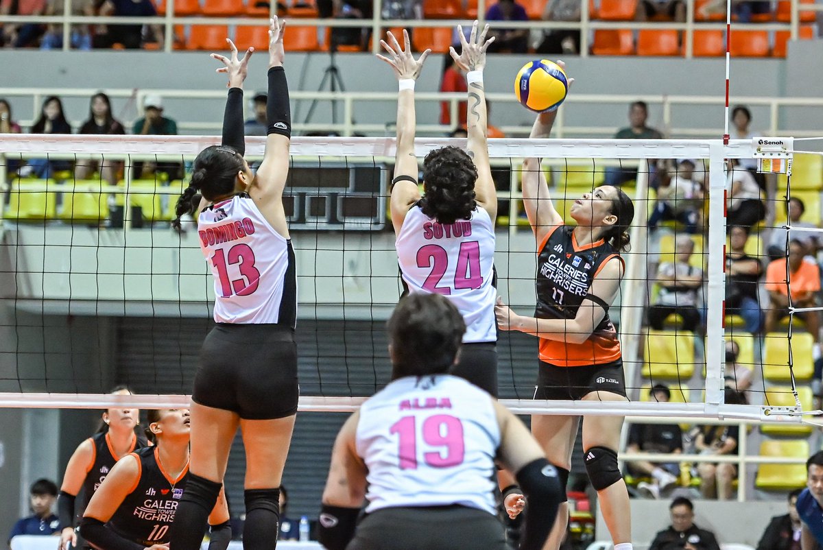 domingurlz's tweet photo. Photos against Galeries! See you tomorrow and good luck Chargers🩷🖤

#PVL2026 Ced Domingo | Celine Domingo https://t.co/8OdOIyisZc