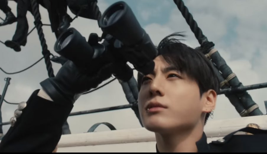 WAR IS OVER GUYS NAKABILI NA SI JUNGKOOK NG TELESCOPE NIYA