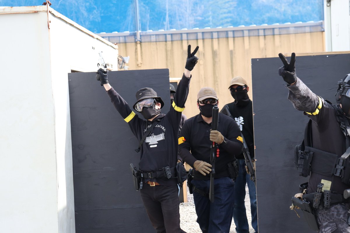 _C_R_A_'s tweet image. 今日もいい写真たくさん撮れてます！！
アルバムチェックがまだの方は是非ご確認を📷

#CRAでサバゲー #CRA #サバゲーいこうぜ
#瀬戸市  #サバゲー

▼アルバムはコチラ
30d.jp/cra/1641