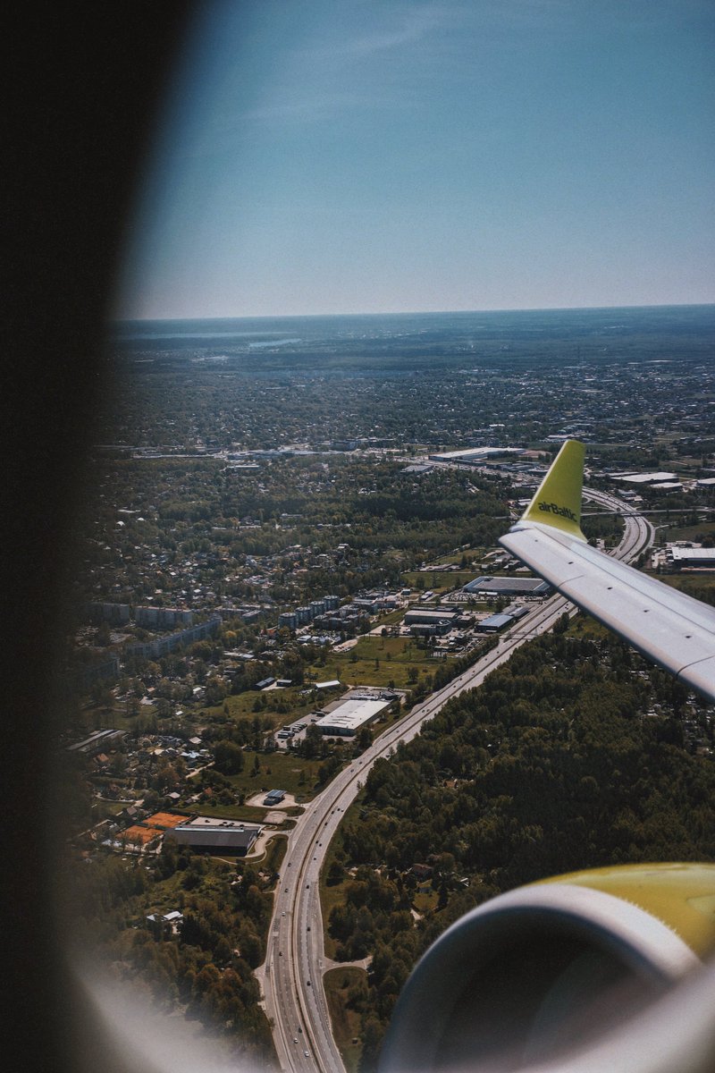 airBaltic tweet media