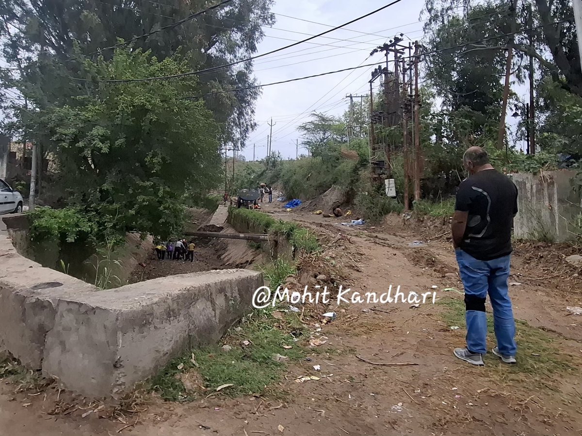 Civil works in progress near Bahu Fort Police station to restore the canal system in <a href="/Jammu_SmartCity/">Jammu Smart City</a>.