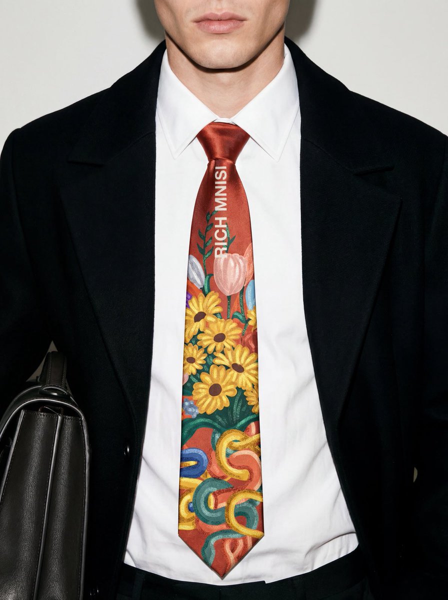 Fashion MOEments tweet media