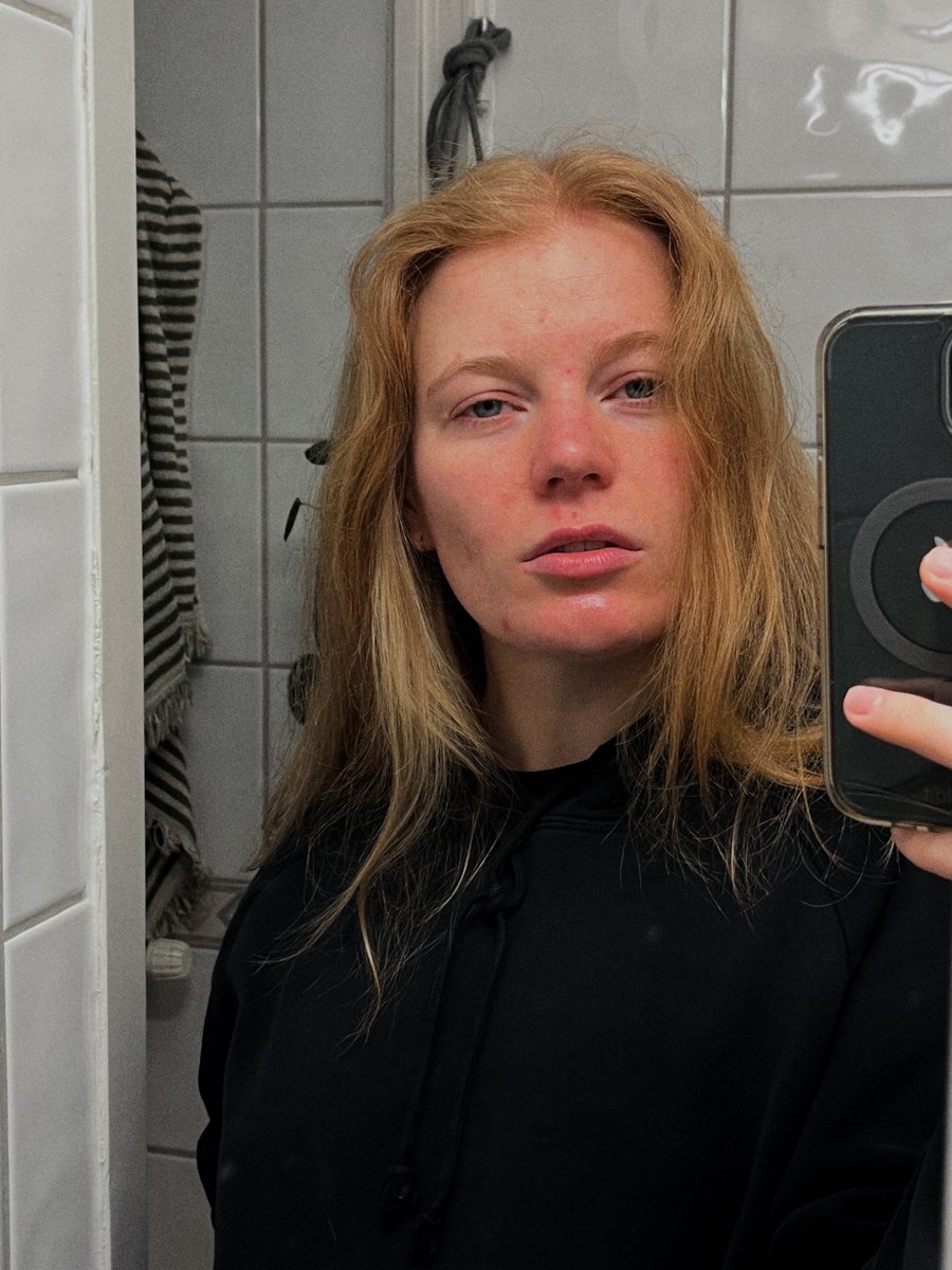 ᵕ̈ak ̤̮ tweet media