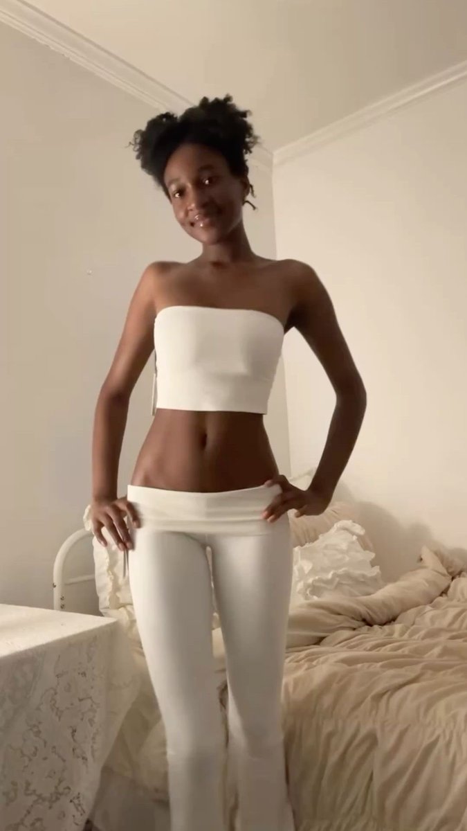 nel | edtwt 🥥 tweet media