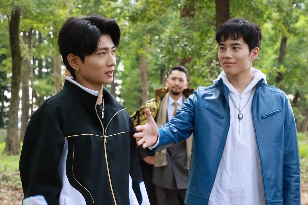 新山航希 tweet media