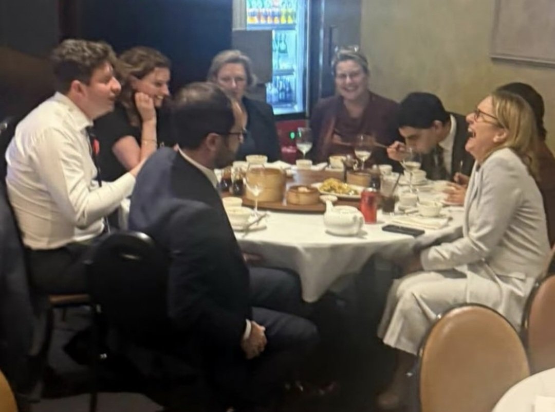 The White Rabbit Podcast 🐇 tweet media