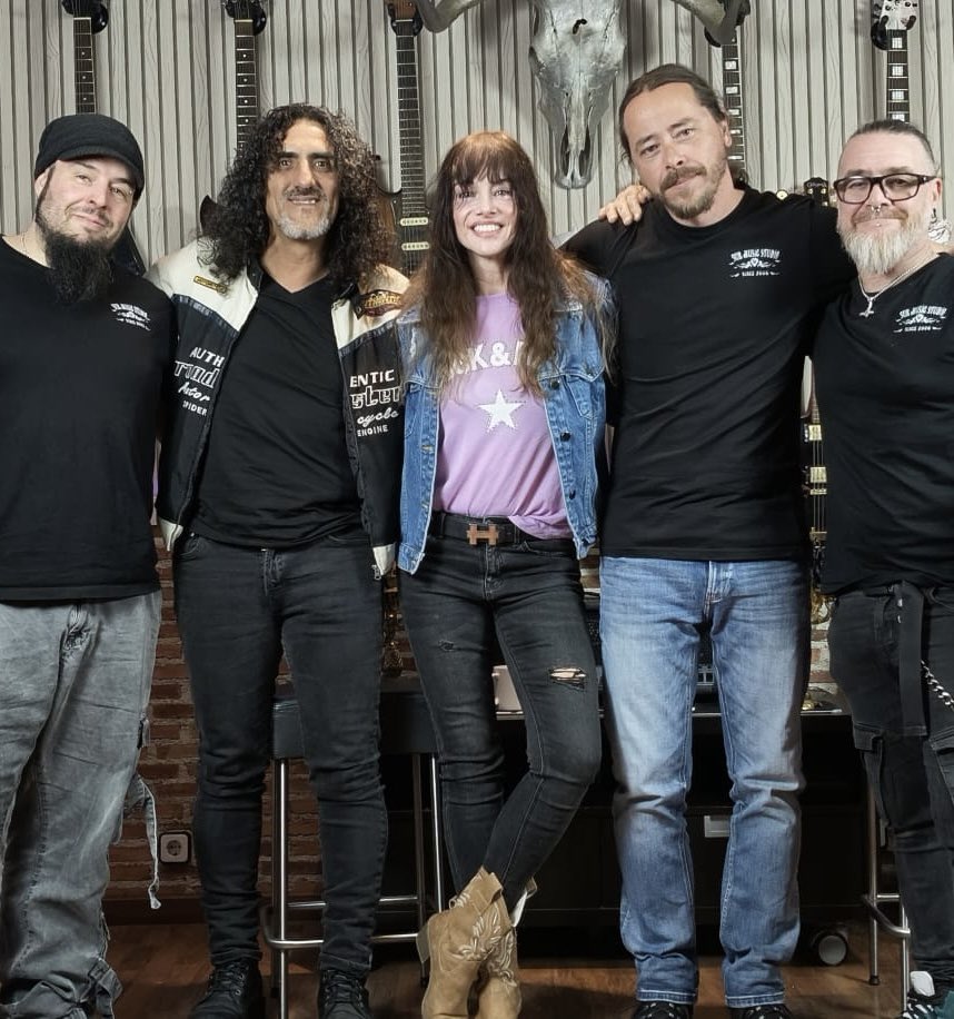 Beatriz Rico tweet media