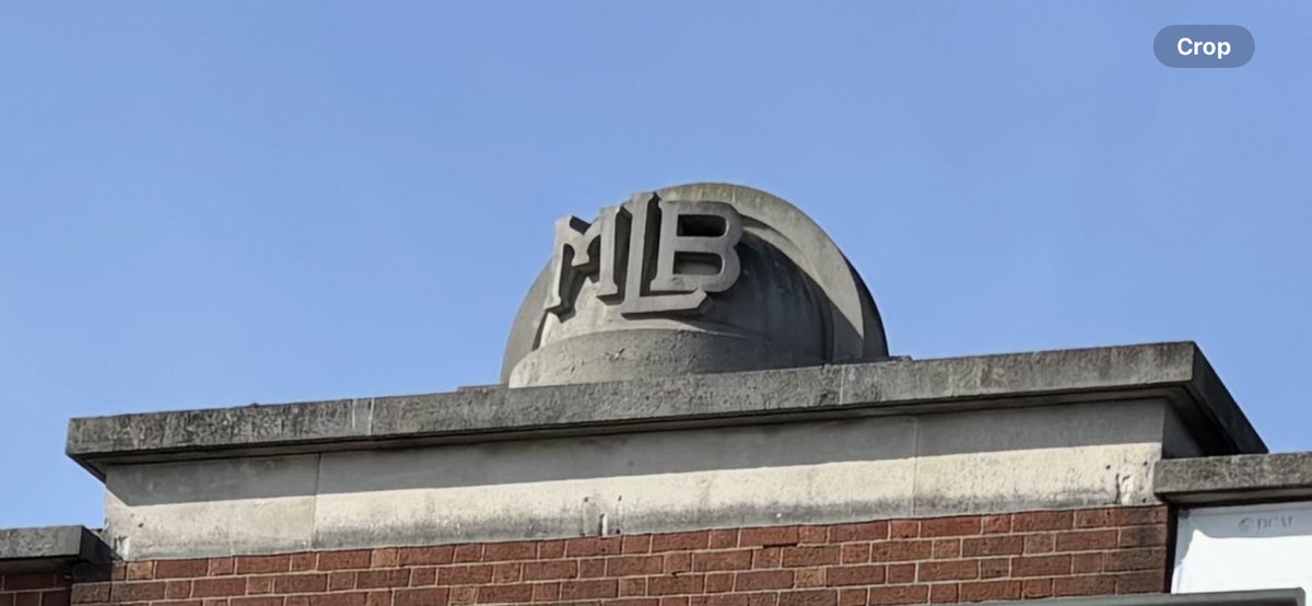 Squinter tweet media