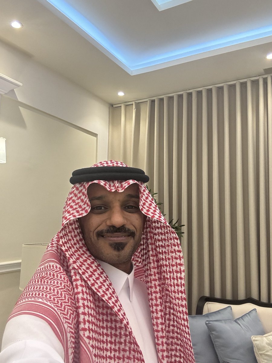 عاد عيدكم ودامت افراحكم 🤍
#عيد_الفطر_المبارك 
#كشخة_العيد