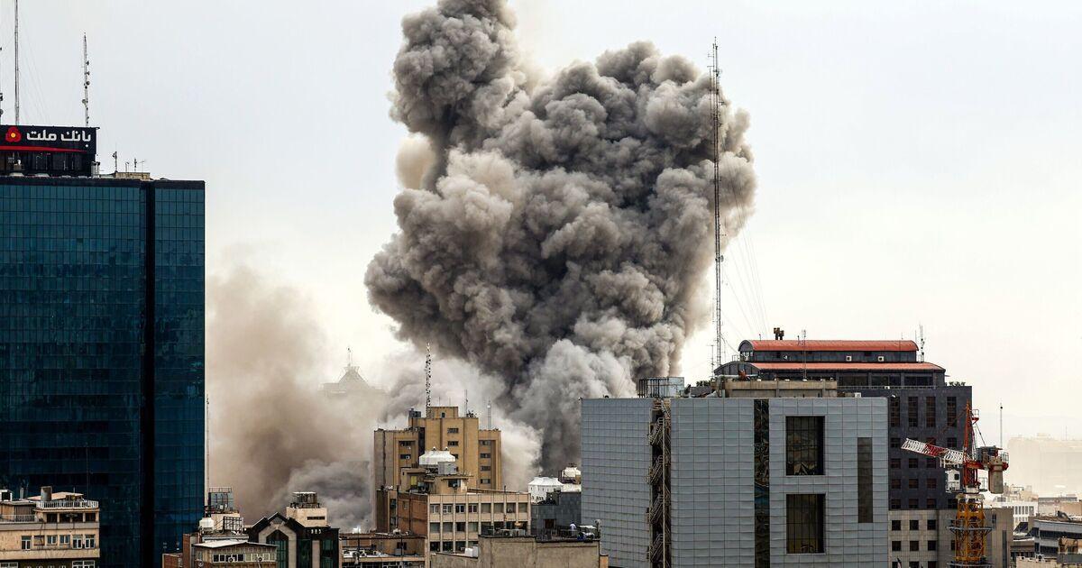 Daily Express tweet media