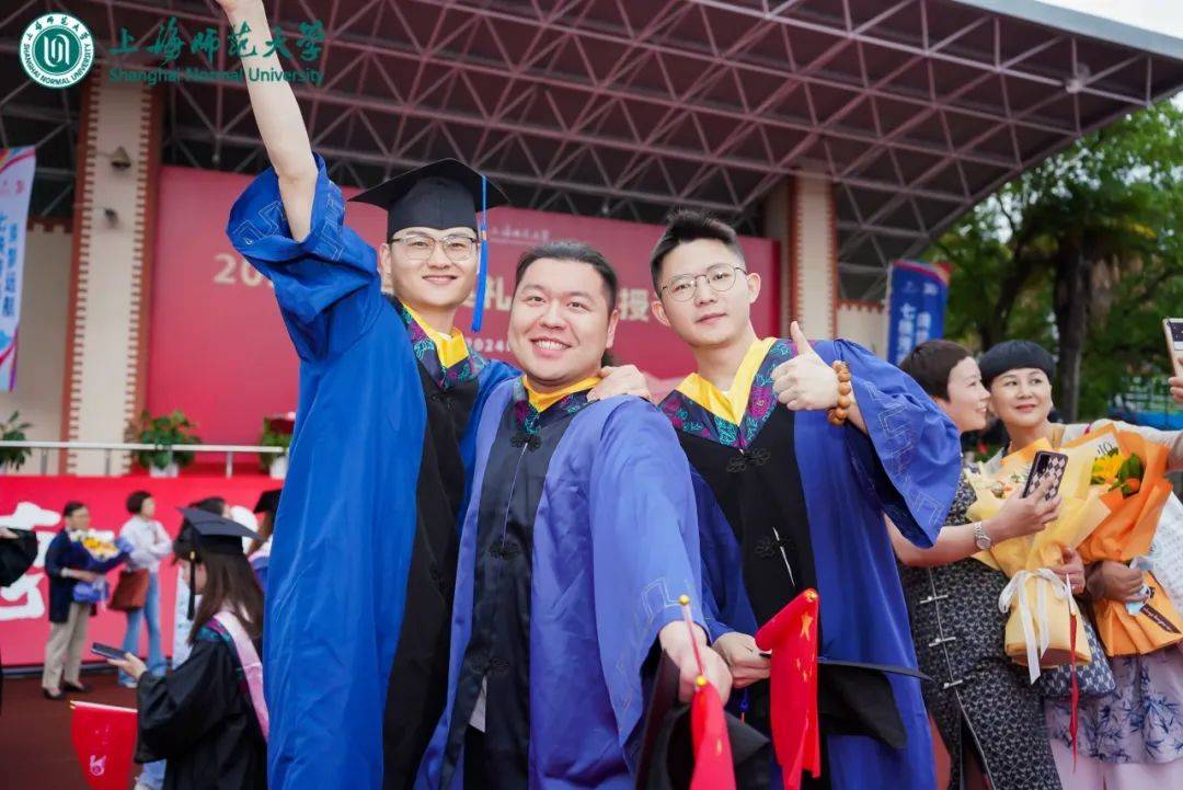 cecy valthmos tweet media