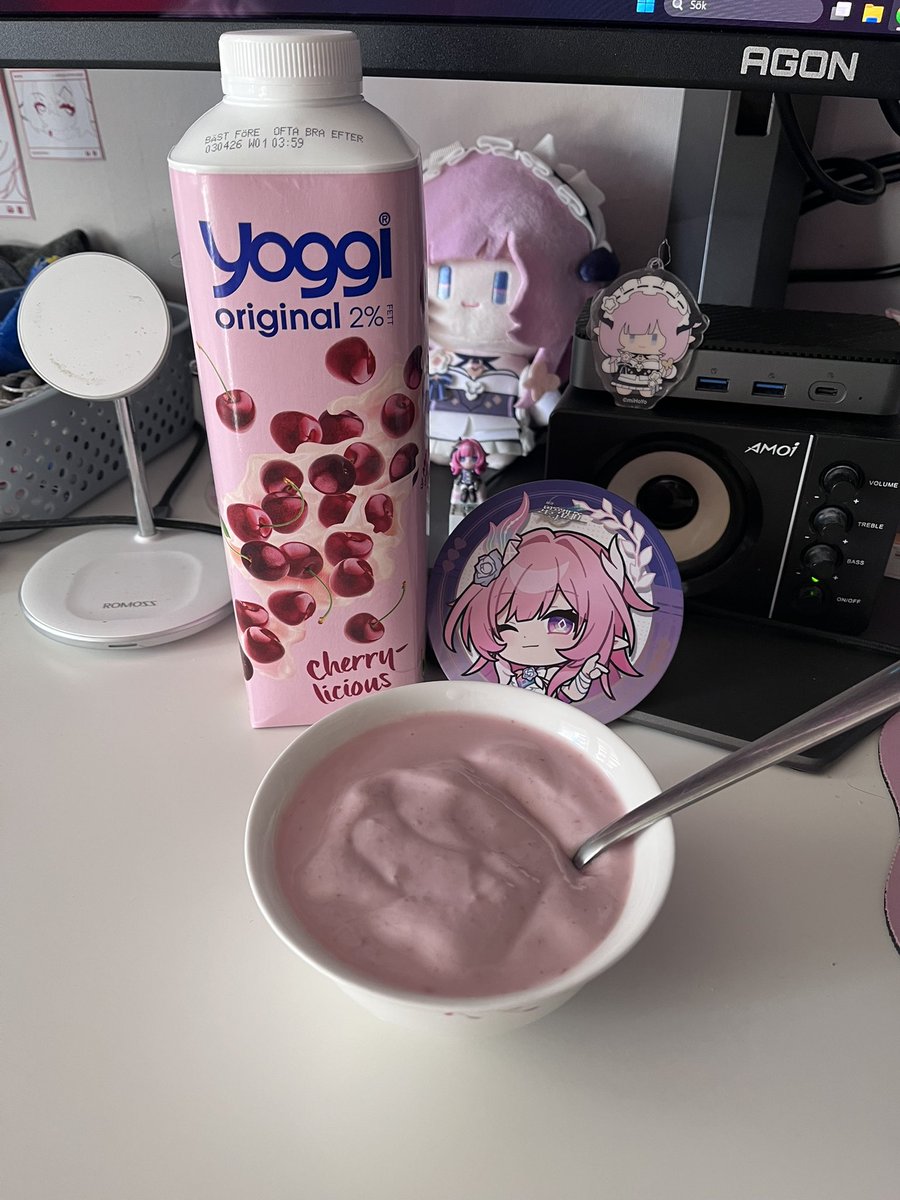 Ely 🌸 (waiting for evanescia) tweet media