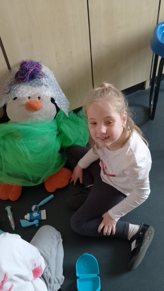 CPickering Primary tweet media