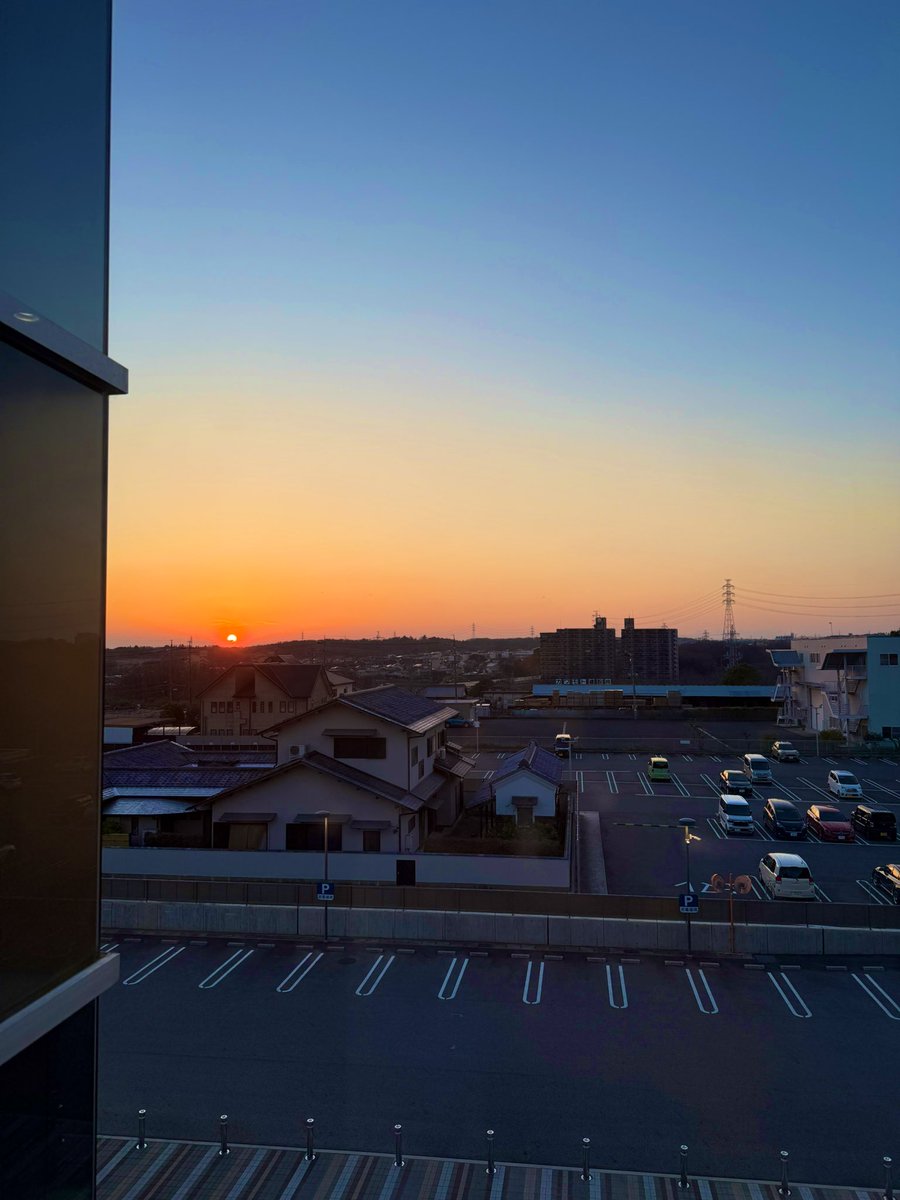 局からの夕焼け🌆