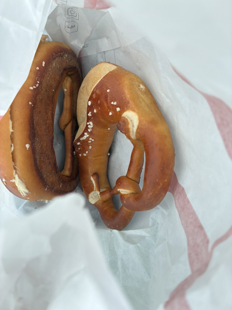 blry 🕵️♂️ tweet media