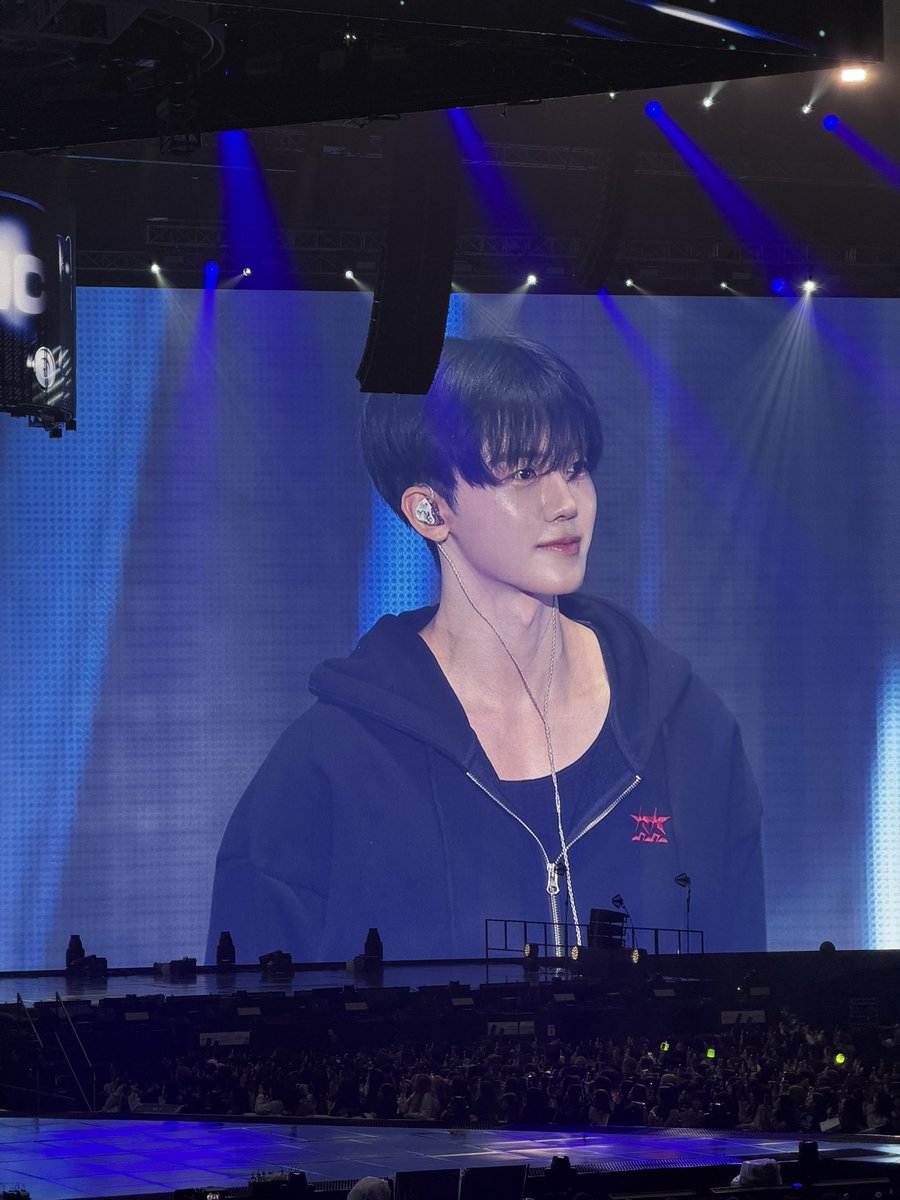 WOIII???? ini jd nyimol semua kahhh??? imup bgttt shwbsjwjsjeu😭😭😭