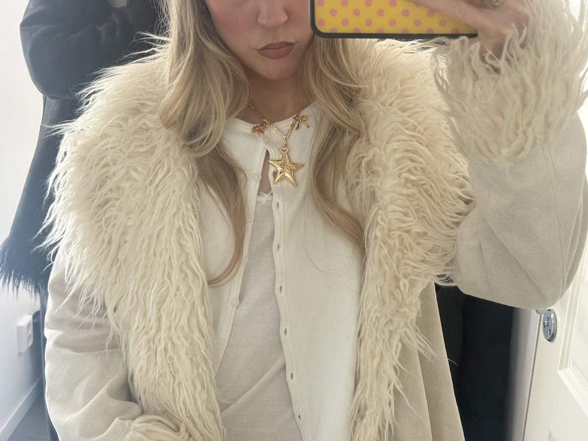 moa ⭐️ tweet media