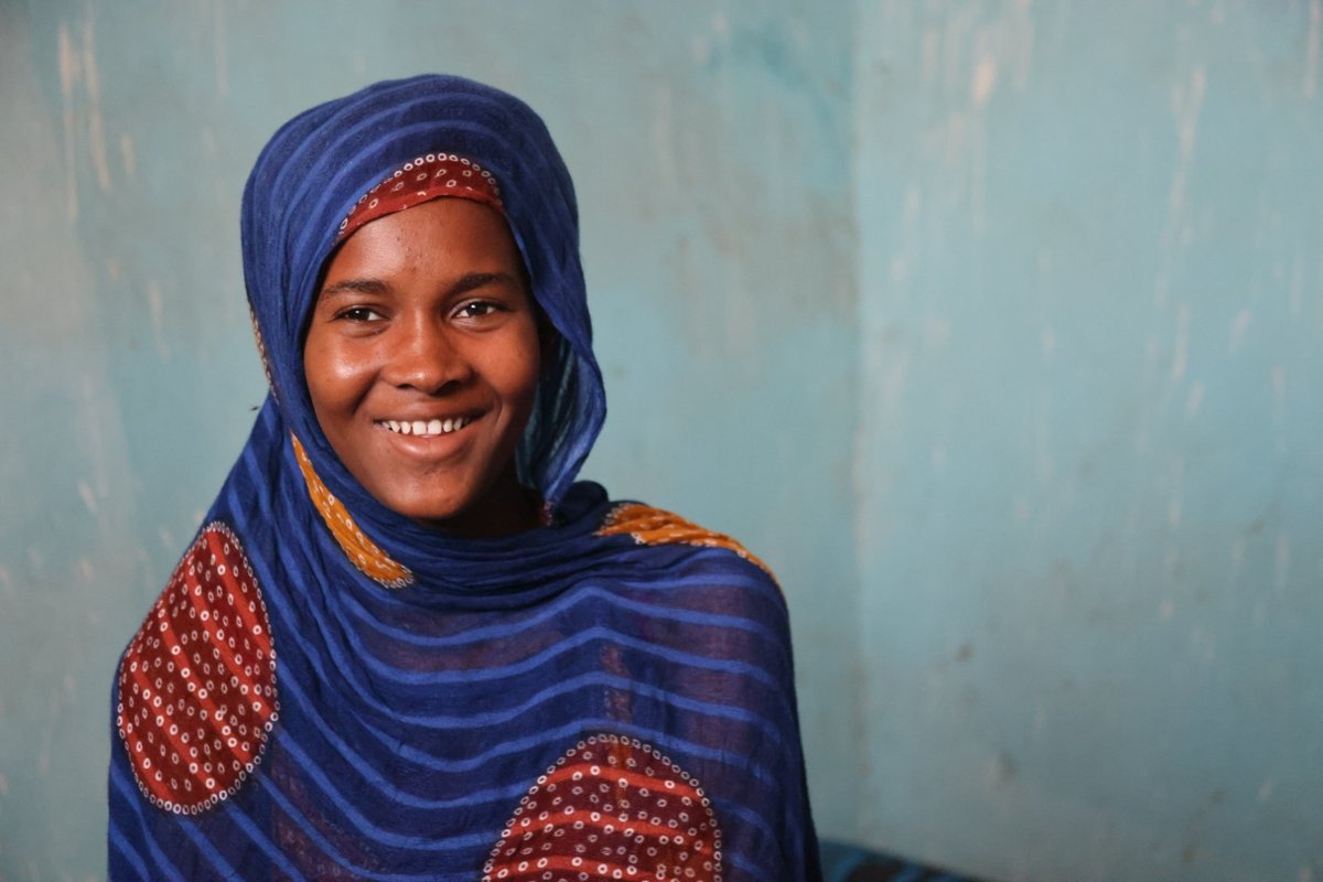 RET International tweet media