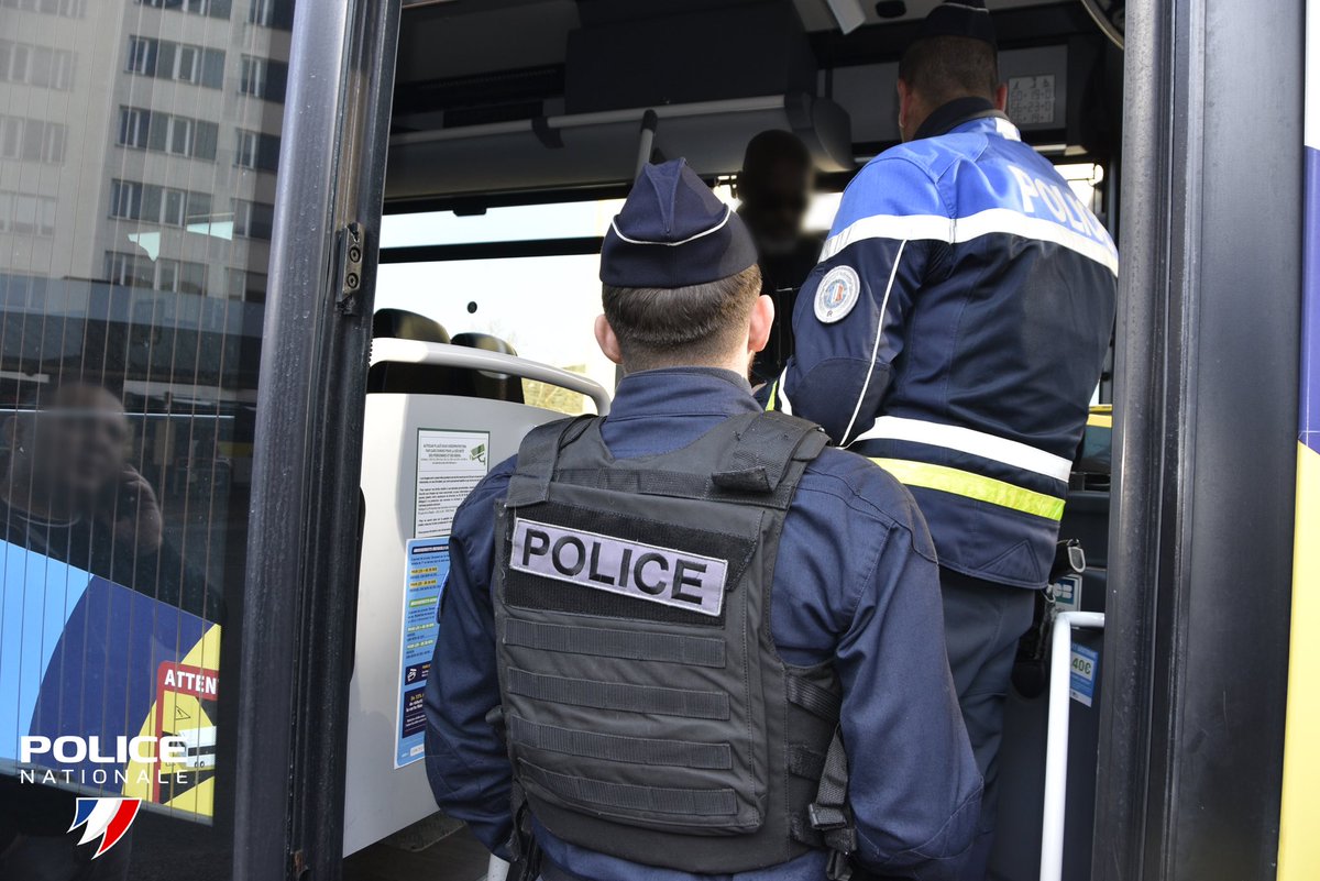 Police Nationale 45 tweet media