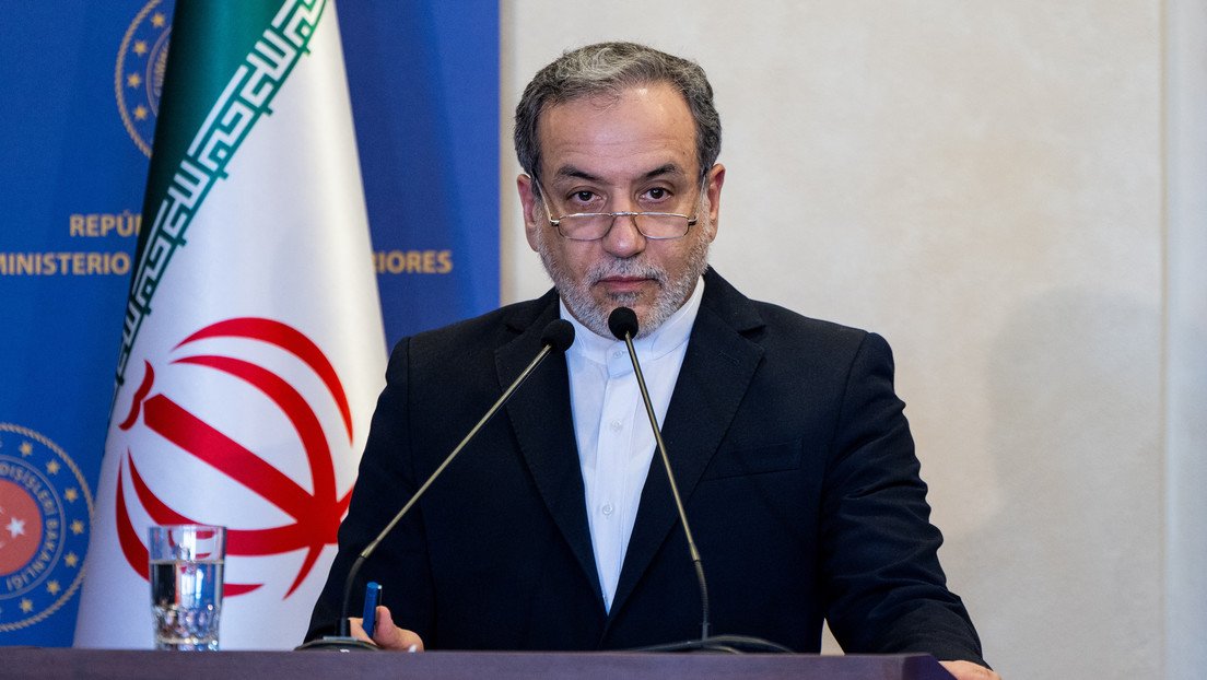 Irán advierte con dureza al Reino Unido ante su colaboración con EE.UU. - RT esrt.space/actualidad/594… "Estas acciones se considerarán sin duda como complicidad en la agresión", aseveró el canciller iraní.
¡QUE VUELVA NUESTRA FRAGATA! EL NO A LA GUERRA ES: "EL NO ES NO"