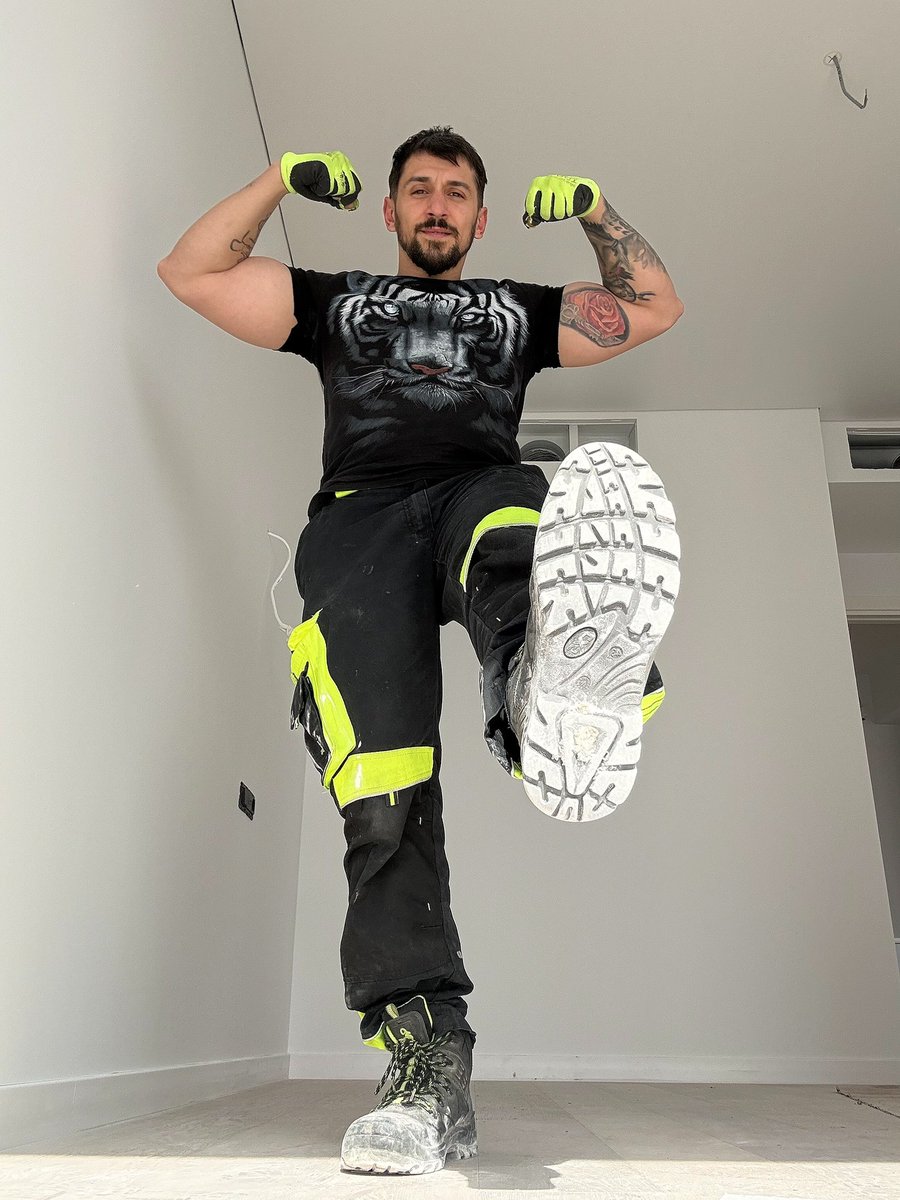 Alpha Andrew tweet media