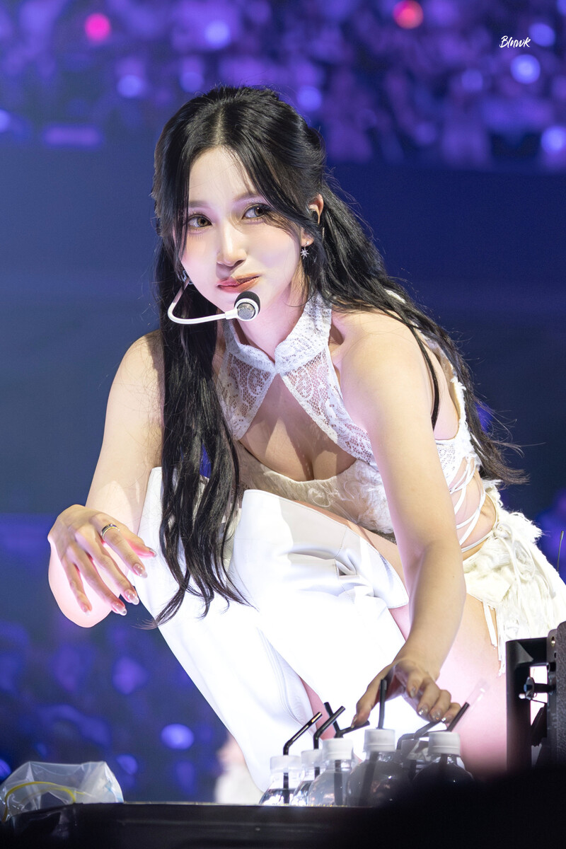 minaris_inbie's tweet photo. ₊˚｡⋆❆⋆｡˚₊ HER ₊˚｡⋆❆⋆｡˚₊ https://t.co/5EjBZOWRDh