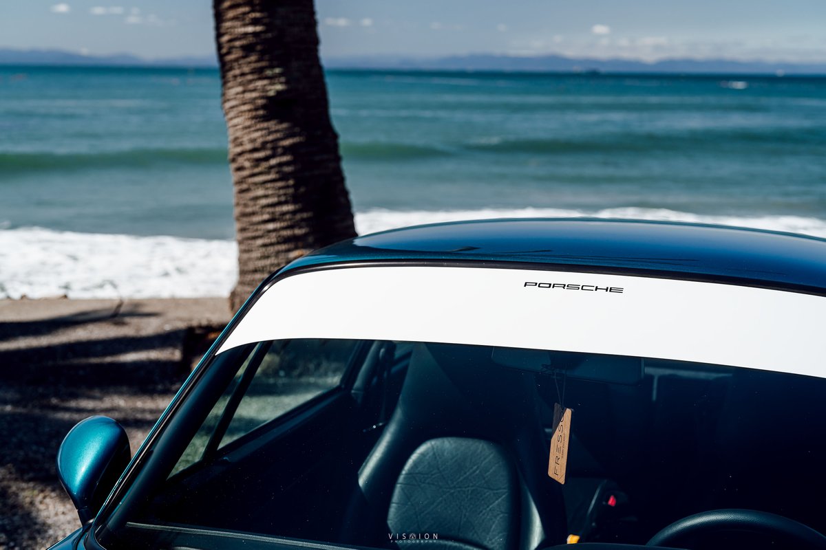 J 👁△ tweet media