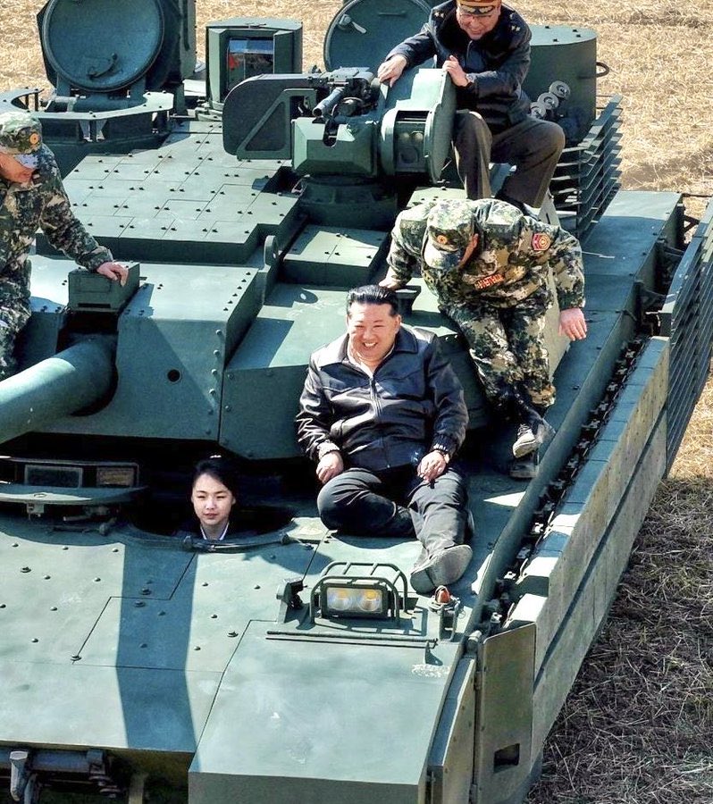 FRANK CASTLE tweet media