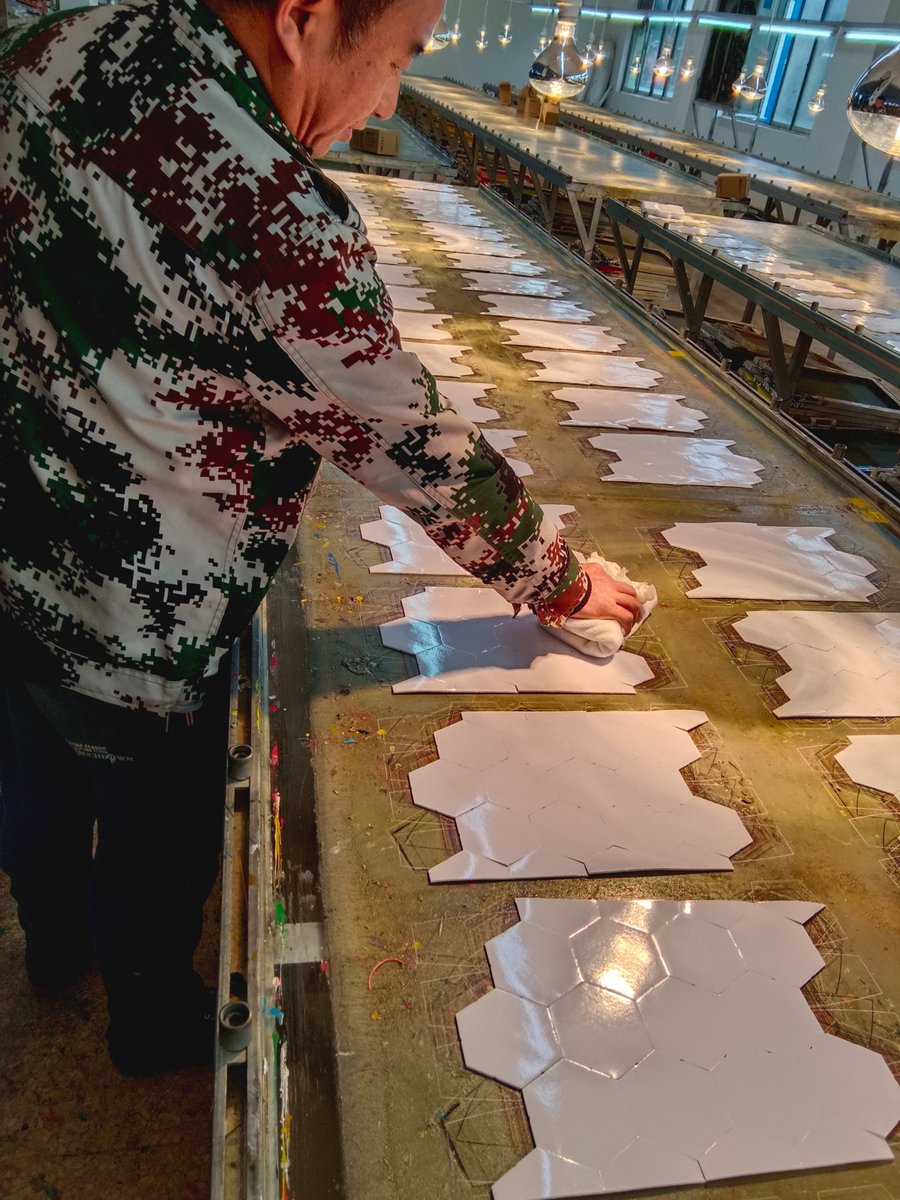 joe73884323's tweet image. Tournament season is coming! 📷📷
 Stock up on high-quality machine-stitched match balls before the season starts.
Official size &amp;amp; weight
 Bright colors for visibility
 Custom printing with tournament logo available

#TournamentSeason #SoccerLeague #MatchBalls #TeamGear