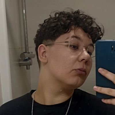 Lionel ✟ tweet media