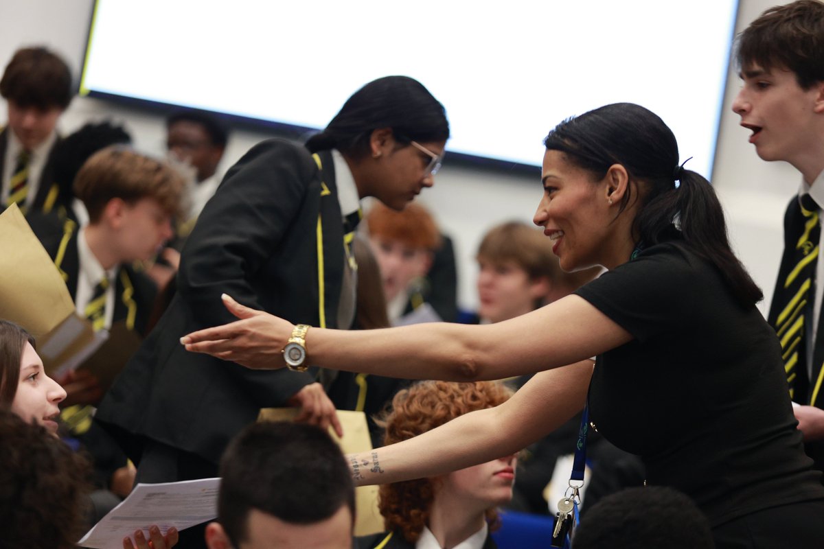 PutteridgeHighSchool tweet media