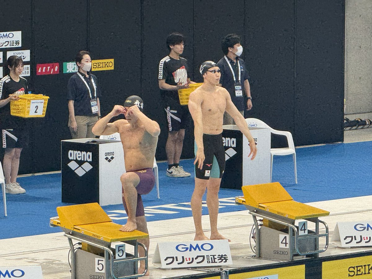 kakkies03's tweet photo. 男子50m平泳ぎ決勝　派遣標準　26.89

1位　大橋信　26.98 日本高校新
2位　渡辺隼斗　27.24
2位　柳沢駿成　27.24

前半リードした柳沢選手を後半で大橋選手が逆転して日本高校新の26秒台突入で優勝。
2位には同着でベテラン渡辺選手と柳沢選手が入りました。 https://t.co/rtiY38OUf5