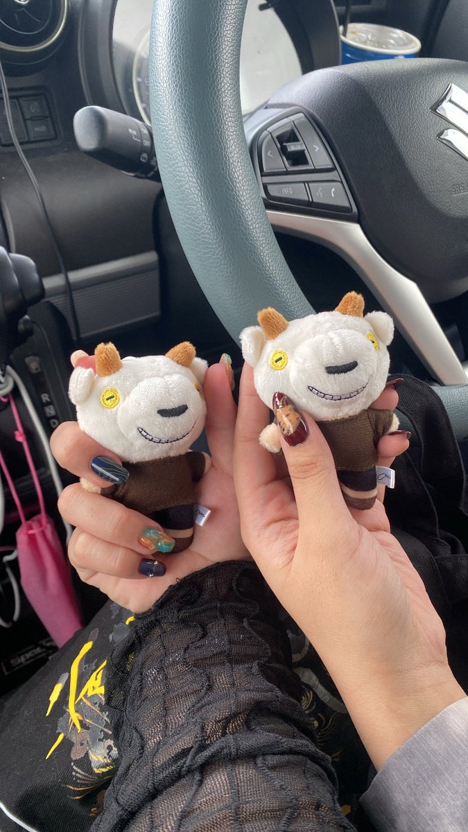 tak_karubi's tweet photo. 初リアルchevon見れて、聴けて現実とは思えないくらいに素敵な1日でした。春でも溶けそうな沖縄でしたが来てくれてありがとうございました😭 https://t.co/klEVAQnCV9