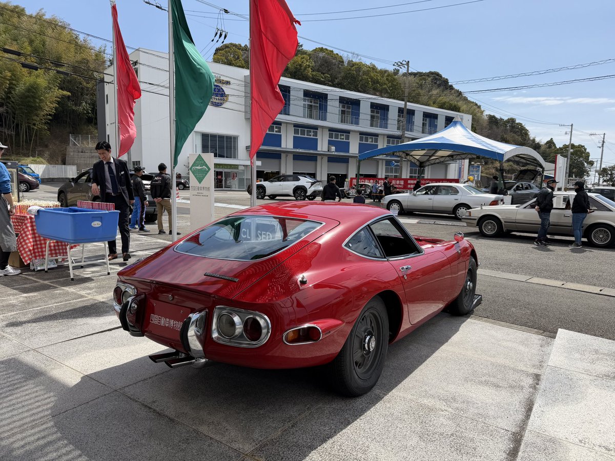 bZ4Xの試乗会、盛況で無事終了しました。 2000GTも外に出して、動体