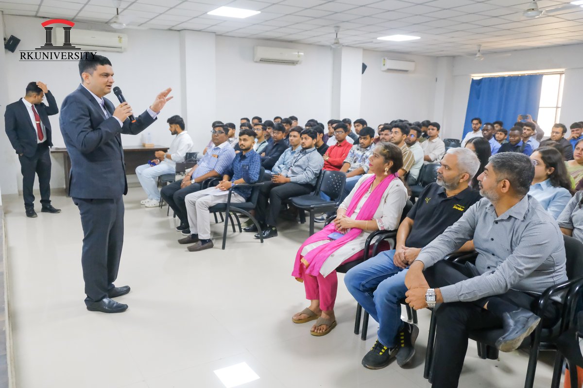 RK University tweet media