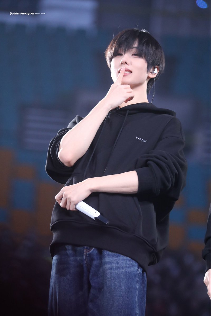 GlimAndy02 tweet media