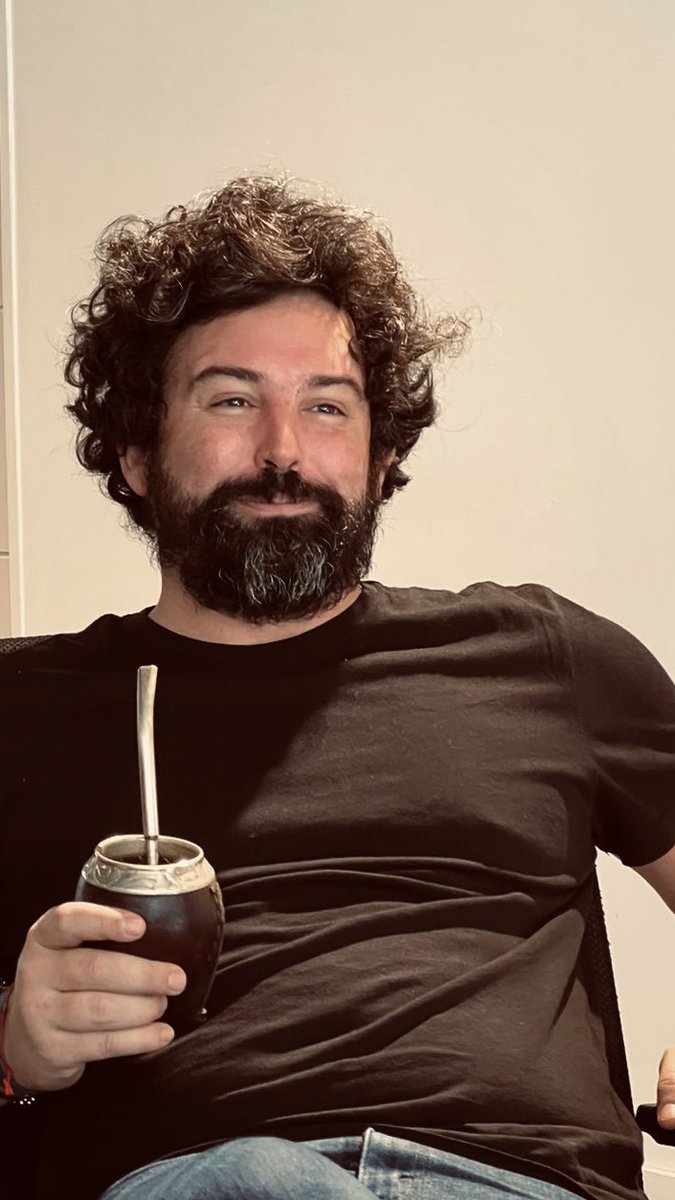 Santi Echazú tweet media