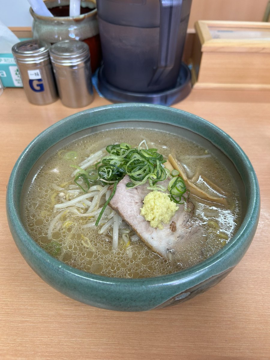 セッシーK tweet media