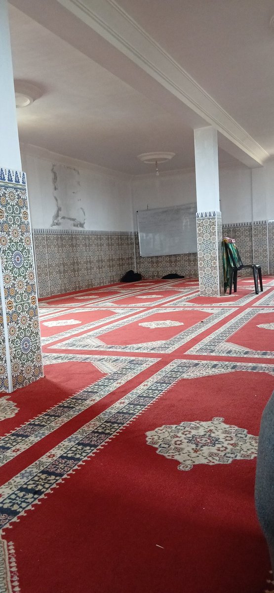 حَـلِـيـمَـة اَلسَّـعْـدِيَّـة tweet media