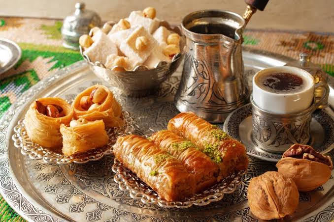 bstncfth's tweet photo. Sağlıkla, mutlulukla, huzur ve sevinçle bir bayram geçirmeniz dileğiyle Ramazan Bayramınız mübarek olsun 
#RamazanBayramı https://t.co/vELPM66NEe
